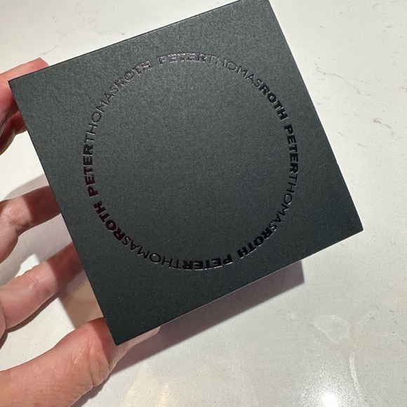 Brand new, sterling silver, Peter Thomas Roth studs. - Picture 4 of 6